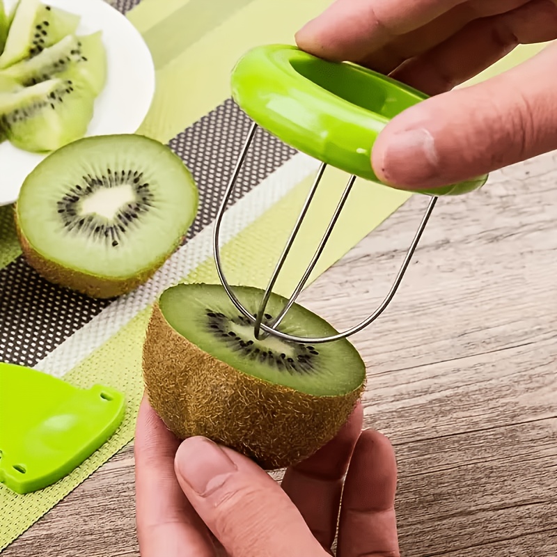 Two creative kiwi peelers with - огляд і ціна Camp Cooking Set